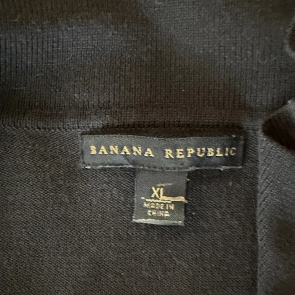 Banana Republic Men's Navy‎ Polo Shirt w/Zip Placket in Silk & Cotton